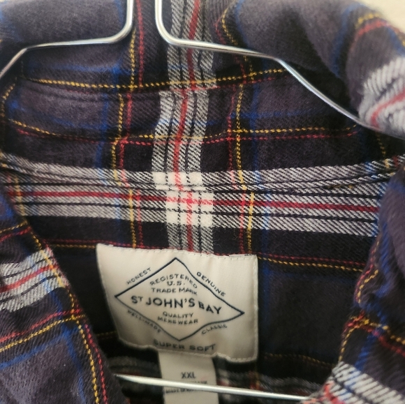 St John's Bay Flannel Long Sleeve Button Down Shirt With Pocket - Picture 3 of 3